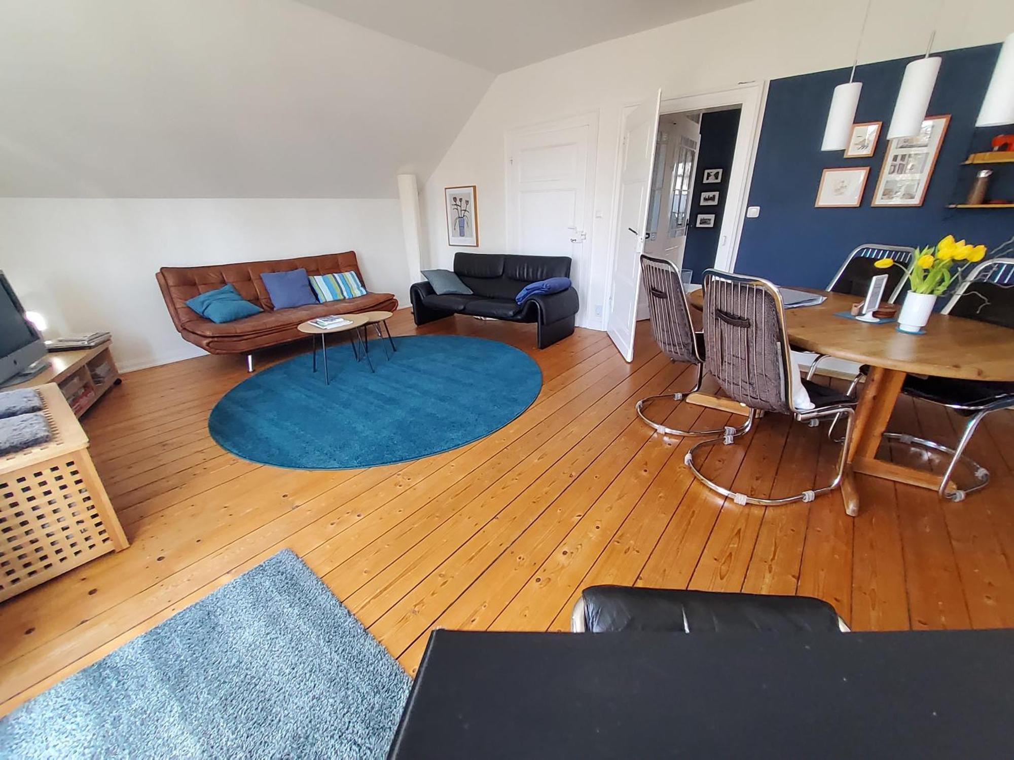 Apartment 110qm Mit Balkon An Weser/glacis/city *